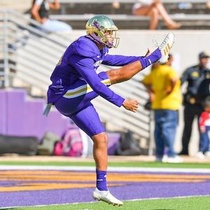 Meet your Posher, Caleb